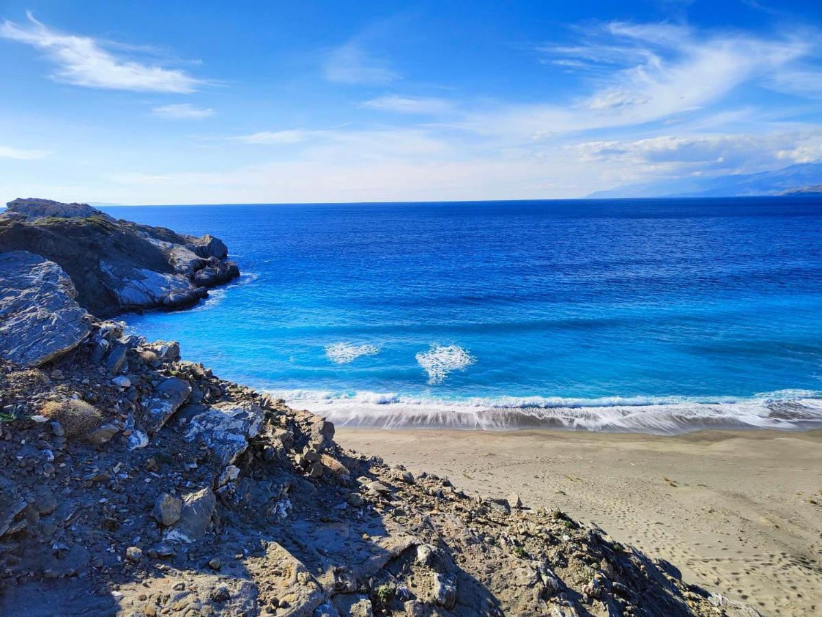 Vila Apostolis Agios Pavlos  Esterno foto
